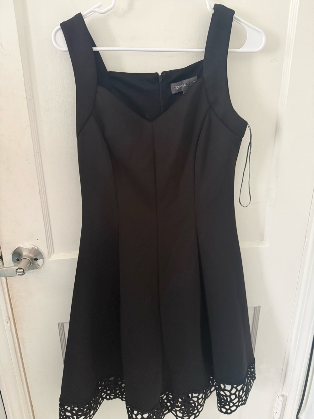 Donna Ricco Black Sleeveless Fit-and-Flare Dress